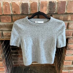 Zara Heather Gray Short Sleeve Sweater